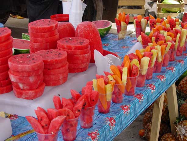 Ocotlan%20market%20-%20watermelon%20and%20pineapple.jpg