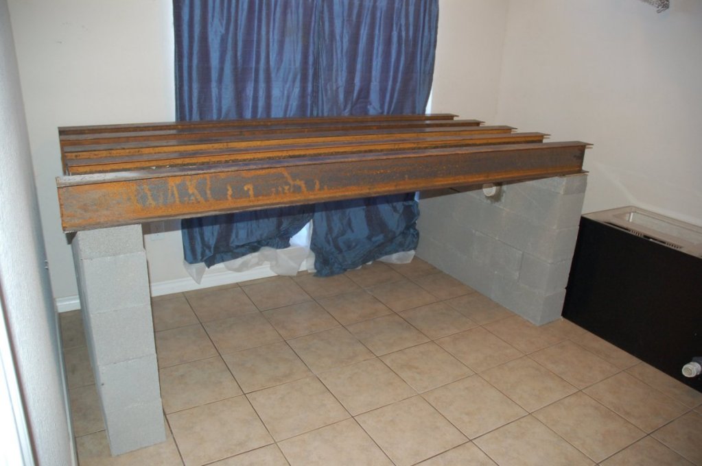 fishroom14.jpg