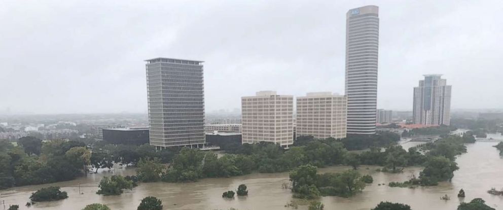 harvey-10-rt-er-170827_12x5_992.jpg