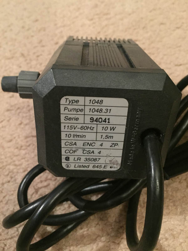 ehiem1048-02.jpg