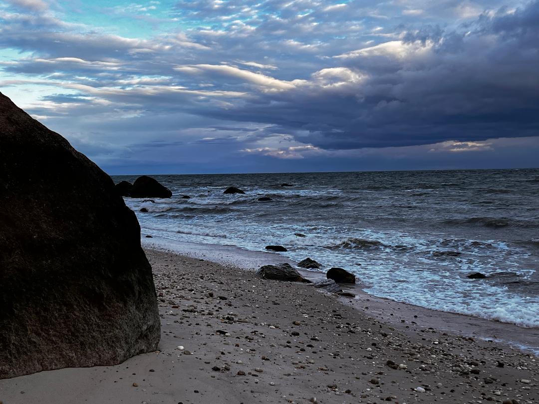 Rock on beach.jpg