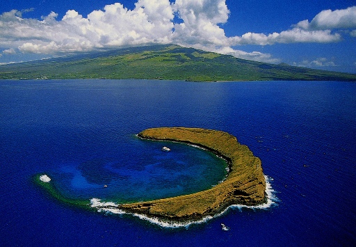 Molokini-Crater2.jpg