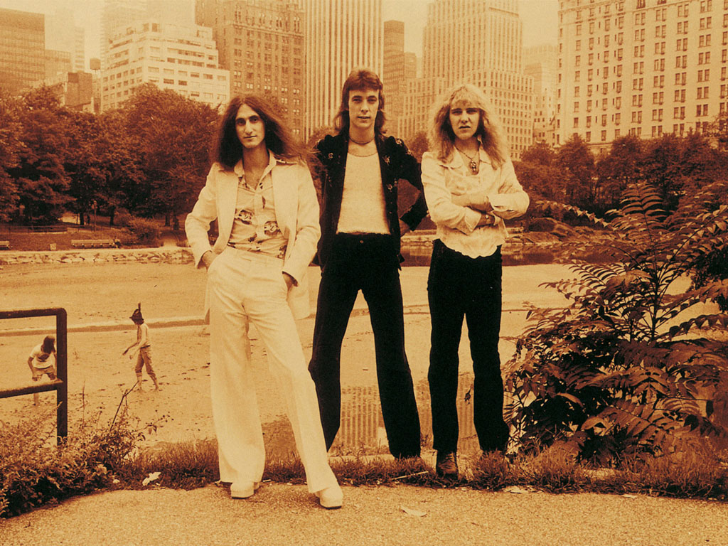 rush_group_1974.jpg