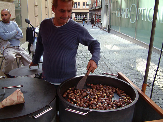 roasted_chestnuts.jpg